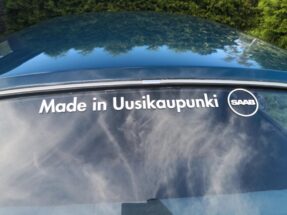 Made in Uusikaupunki Saab sticker