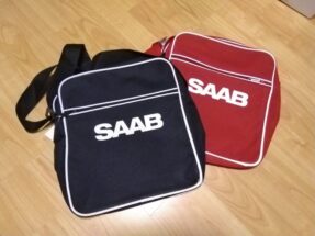 Bag SAAB logo